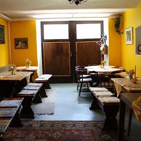 Weinbau-Gaestezimmer Martin Und Eva Maria Jamek Weissenkirchen in der Wachau Extérieur photo